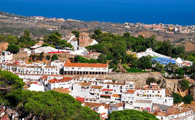 Mijas, ritmo pausado y arte malagueño entre casas encaladas