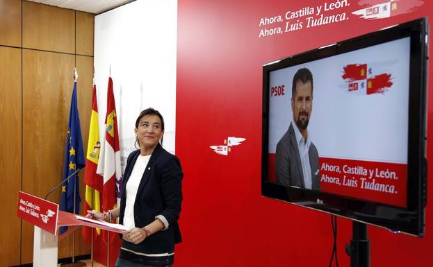 Tudanca arrancará la campaña este jueves en Burgos, acompañado por Carmen Calvo