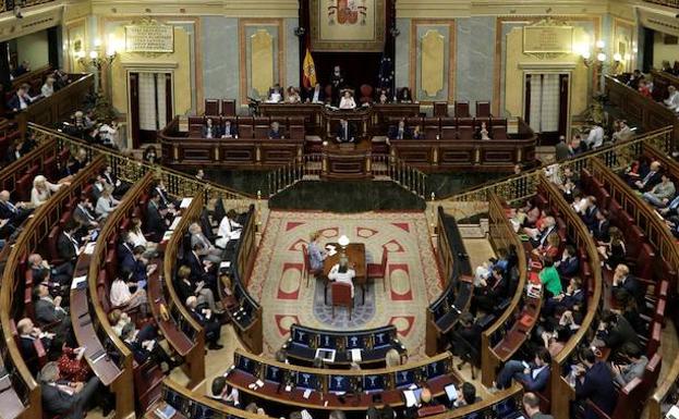 El Congreso y el Senado incumplen la nueva ley de registro horario