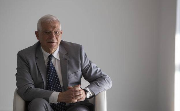 Josep Borrell: «La UE es lenta pero la alternativa sería la guerra»