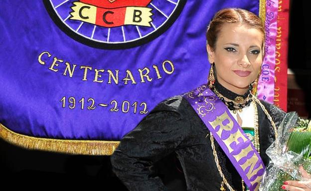 La reina del Club Ciclista Burgalés entra en la Corte de los Sampedros ante la renuncia de una de las damas mayores