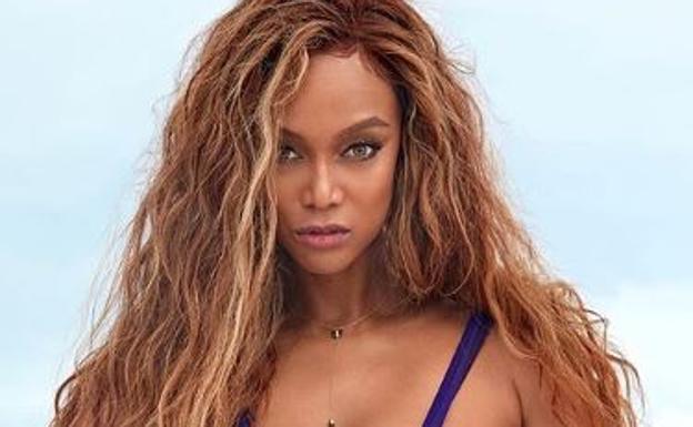 La exmodelo Tyra Banks vuelve a la portada de 'Sports Illustrated'