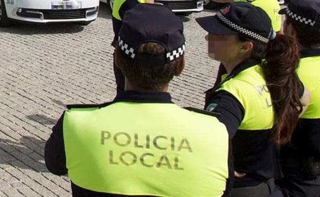 La mujer acuchillada en el cuello por su expareja en La Coruña está en la UCI