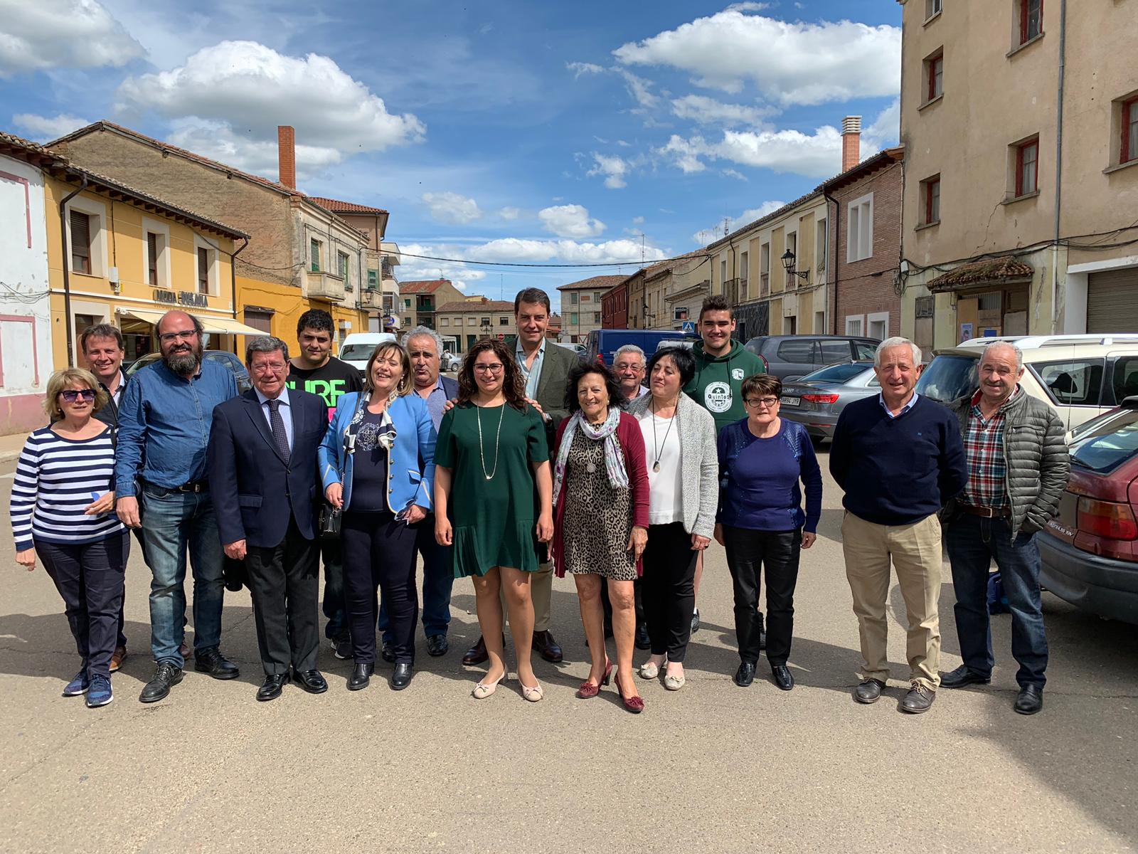 El PP burgalés propone implantar un bono de transporte rural especial para las personas mayores, jóvenes y las personas con escasos recursos