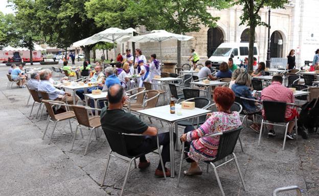 La campaña de verano generará 3.700 empleos en la provincia, la cifra más alta de la historia