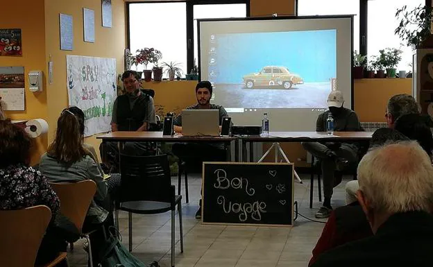 Dabiz Riaño, diagnosticado de ELA, presenta su proyecto '7 lagos 7 vidas: empieza la aventura' en la sede de ASPAYM en Burgos