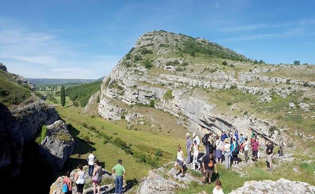 El 'geocaching' reina en la V Semana de los Geoparques Europeos en Las Loras