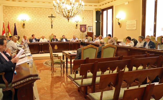 La provincia de Burgos se tiñe de rojo y pone en peligro la hegemonía del PP en Diputación