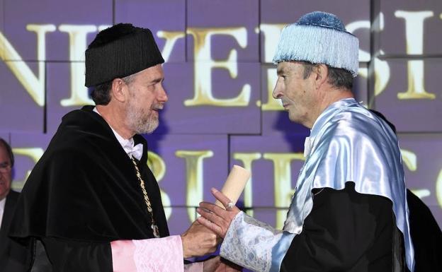 La Universidad de Burgos inviste doctor Honoris Causa a Juan José Laborda en su 25 aniversario