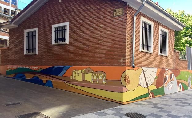 Finaliza el pintado del albergue municipal de Miranda con el diseño ganador del II Concurso de Murales