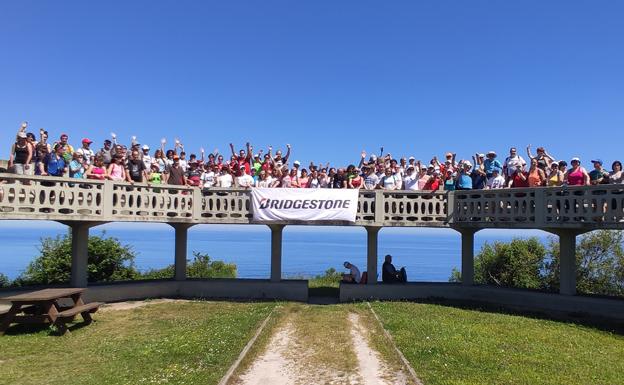 Bridgestone apoya a Down Burgos con una marcha solidaria por Asturias