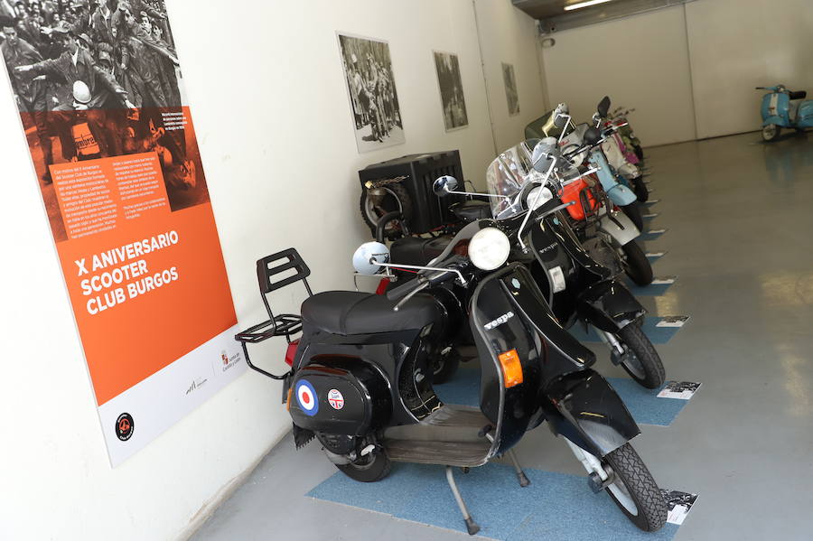 Imágenes de la exposición organizada por Scooter Club Burgos con motivo de su X aniversario