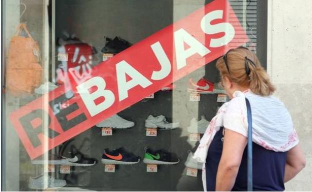 Las rebajas crearán 1.600 empleos en Burgos, que serán unos 11.000 en toda la campaña estival