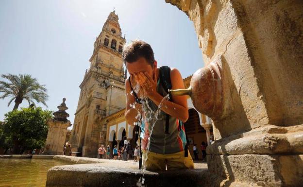 Dos muertos y un hospitalizado grave desde que empezó la ola de calor