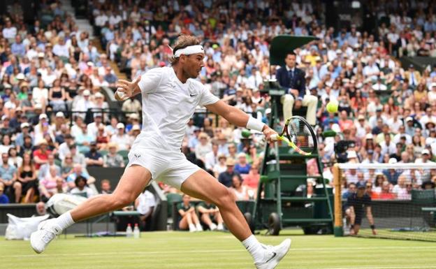 Nadal se despeja el camino en Wimbledon