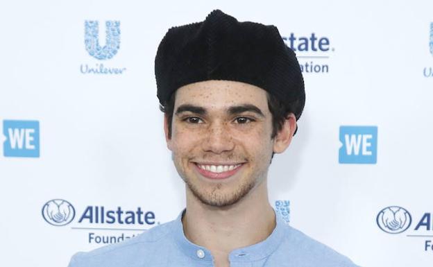 Cameron Boyce, conocido por la serie de Disney 'Jessie' y el film 'Los descendientes', fallece a los 20 años