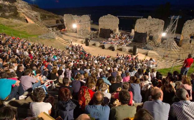 Comienza la venta de entradas por 10 euros y abonos a 30 para el Festival de Clunia que, este año, se traslada a Huerta de Rey