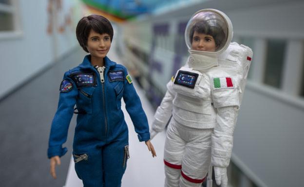 Barbie y la Agencia Espacial Europea animan a las niñas a ser astronautas