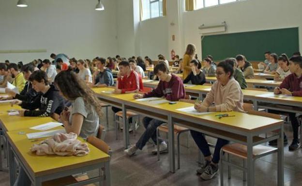 El 76,15% de los estudiantes han superado la EBAU en julio