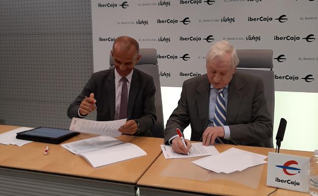 Ibercaja y la Cámara de Comercio de Burgos renuevan su convenio para la realización del ciclo 'Circulo de Actualidad Empresarial'