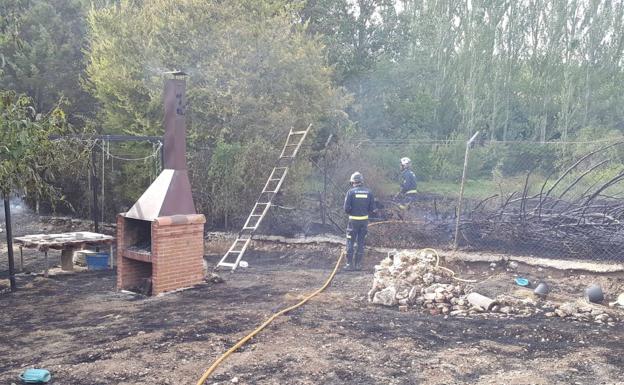 La chispa de una barbacoa que pudo acabar en tragedia en Modúbar