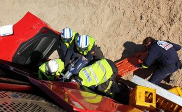 Muere un camionero en un accidente en Monasterio de Rodilla