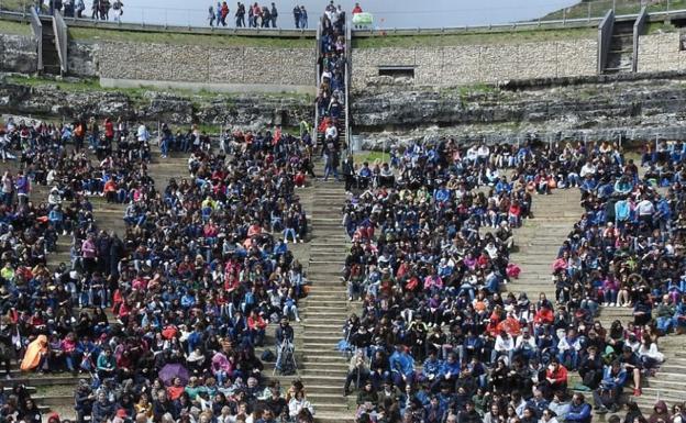 Un curso de verano de la UBU analizará los retos del yacimiento de Clunia en el siglo XXI