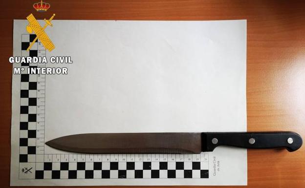 Detenido un hombre en Toledo por amenazar con un cuchillo a su hija de dos años