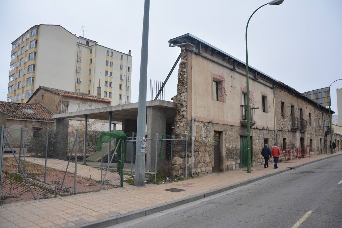 Lacalle reclama a De la Rosa mantener los proyectos del Centro de Recepción de Pergrinos y el Centro Cidiano