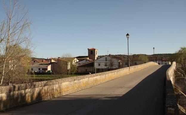 Puentedura celebra este domingo un mercadillo en el que sobresale el arte