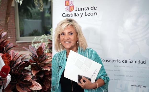 Verónica Casado asegura que las listas de espera de la Comunidad «han bajado globalmente»