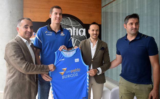 Salvó: «Todo jugador desea jugar en el San Pablo Burgos»