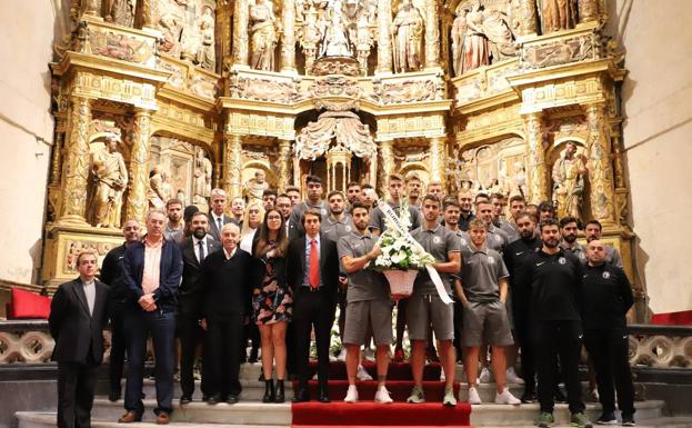 El Burgos CF se encomienda a Santa María La Mayor antes del inicio de temporada