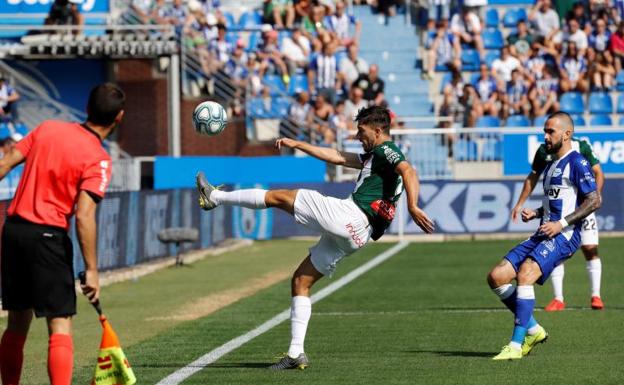 Diego López evita la victoria del Alavés sobre la bocina