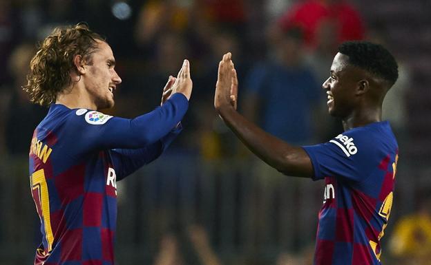 El Barça mira al futuro con el gran día de Griezmann, Carles Pérez y Ansu Fati