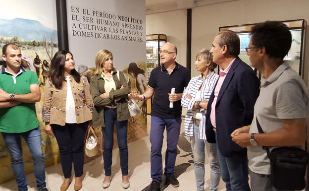 El PSOE propondrá impulsar el Museo de los Dinosaurios con una inversión estable y cobertura legal de las actividades paleontológicas