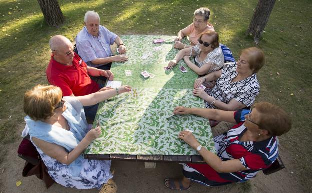 Burgos es la segunda provincia de Castilla y León con la pensión media más alta situada en 1.050 euros