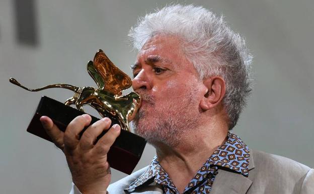 Pedro Almodóvar: «Mis películas eran la demostración de que la democracia española fue real»