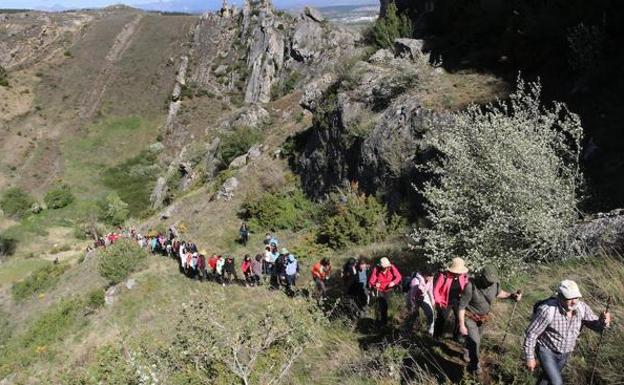 La Asociación de Libreros organiza una ruta literaria para descubrir el Geoparque de Las Loras