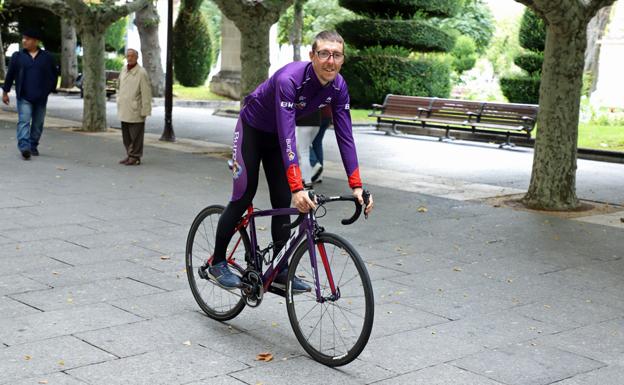 Ángel Madrazo confía en sus posibilidades de ganar el maillot de la montaña