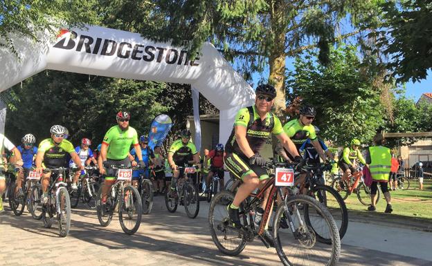 Bridgestone celebra el 28 de septiembre su décima 'Bicicletada solidaria' a favor de África