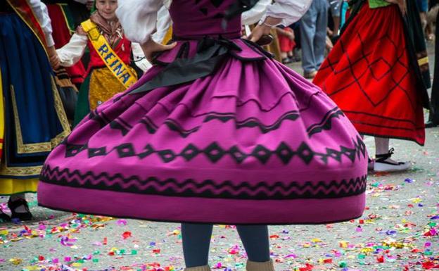 23 grupos de danzas participan este fin de semana en la Muestra Provincial de Bailes Burgaleses