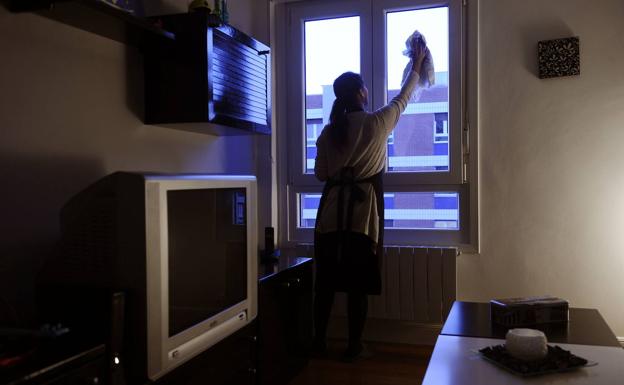 Las empleadas del hogar afiliadas en Burgos caen a niveles del verano de 2012