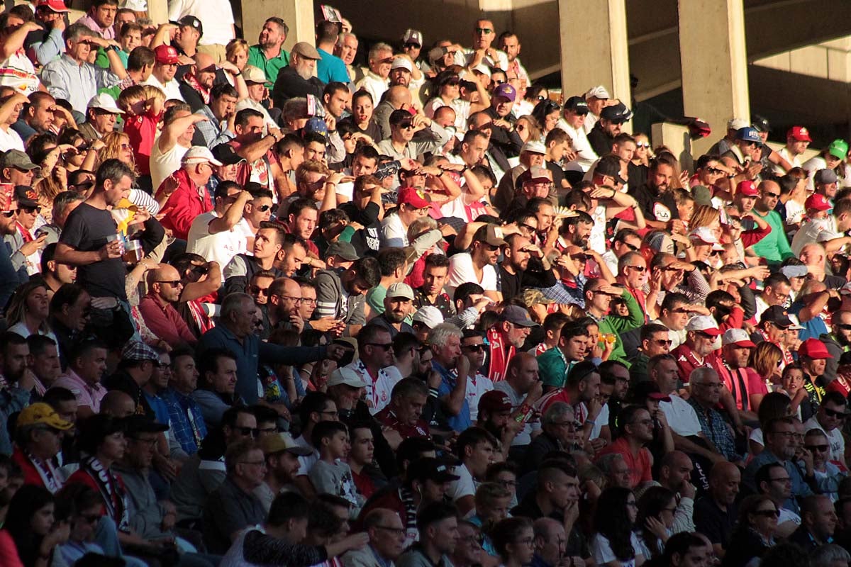 La Cultural hurga en la herida del Burgos CF