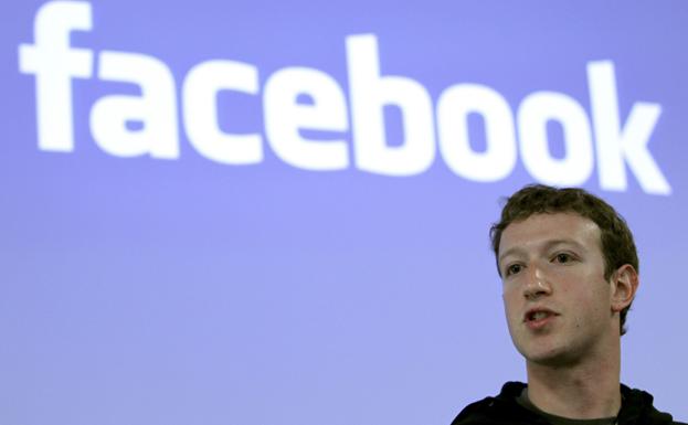 Zuckerberg y el talonario, su particular forma de hacer crecer Facebook