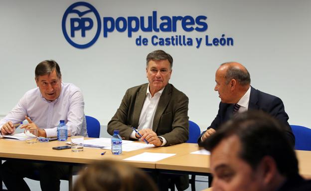 El PP confía en recuperar en Castilla y León al menos cinco de los diputados y seis de los senadores que perdió en abril