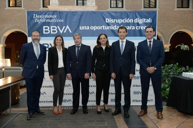 Desayuno informativo de El Norte y BBVA sobre los retos de la disrupción digital