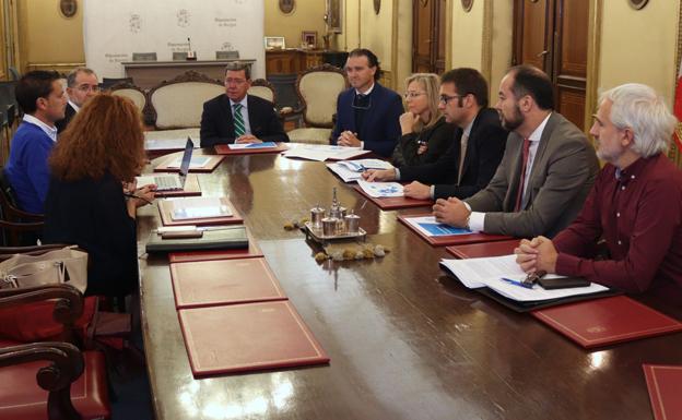 La Diputación propone extender el Digital Innovation Hub de Burgos a las empresas de la provincia