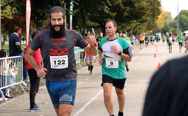 Dani Arce arrasa en la Carrera Popular 10 km Cajaviva que ha amenizado la mañana burgalesa