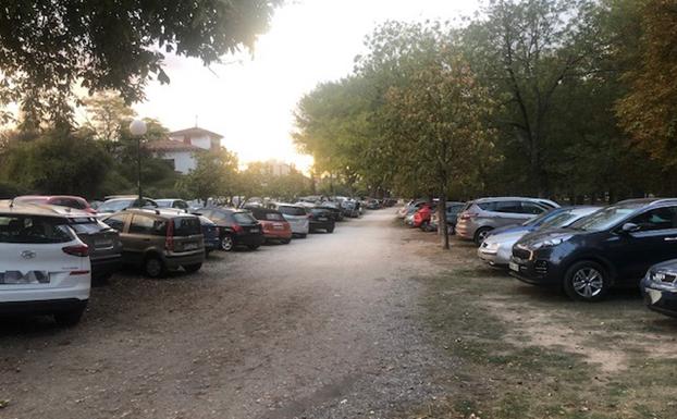 Ecologistas en Acción acude a los tribunales contra el aparcamiento «ilegal» en La Quinta